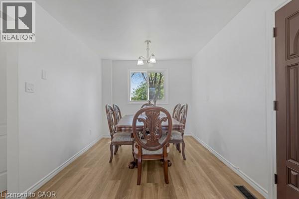 879 Upper Sherman Avenue, Hamilton, ON - Indoor Photo Showing Dining Room