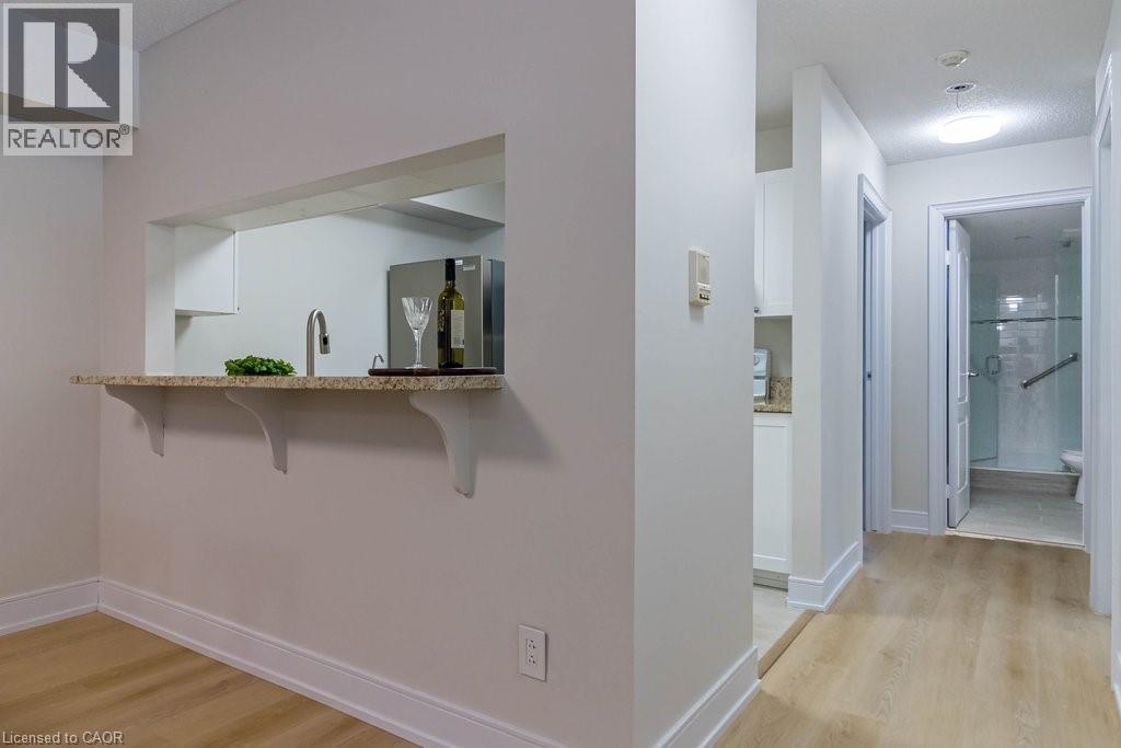 1450 Glen Abbey Gate Unit# 913, Oakville, ON