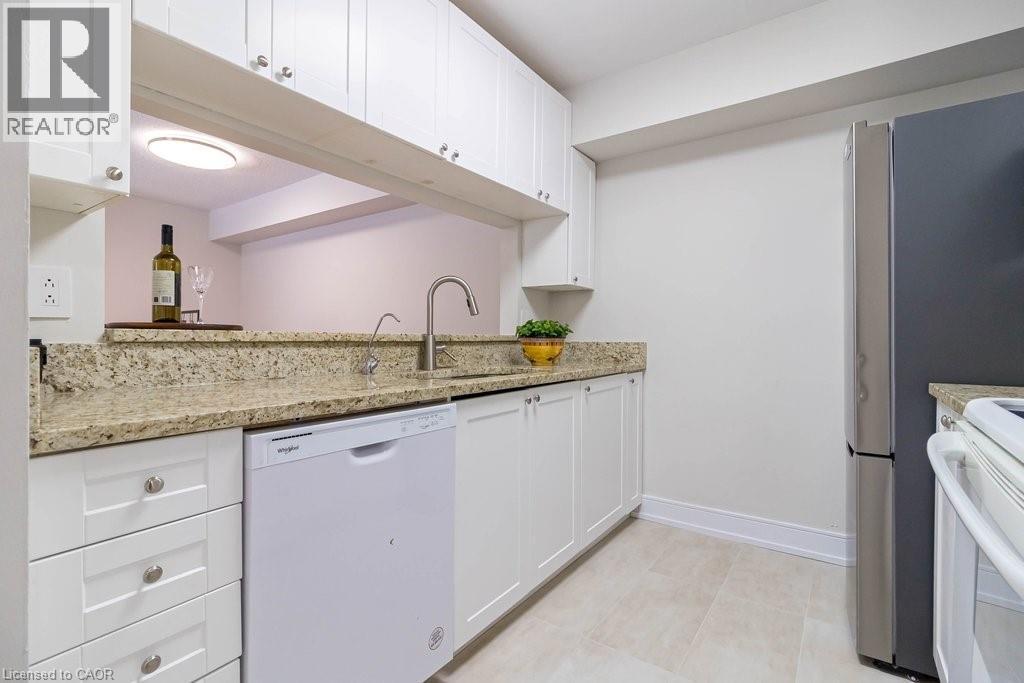 1450 Glen Abbey Gate Unit# 913, Oakville, ON