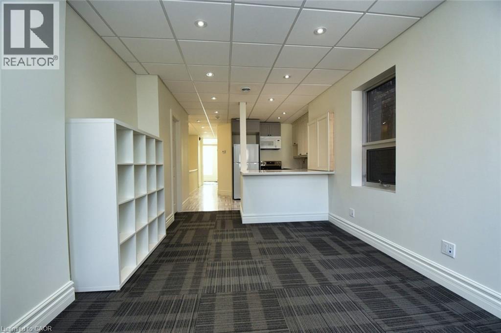 329 King Street E Unit# 2, Hamilton, ON - Indoor Photo Showing Other Room