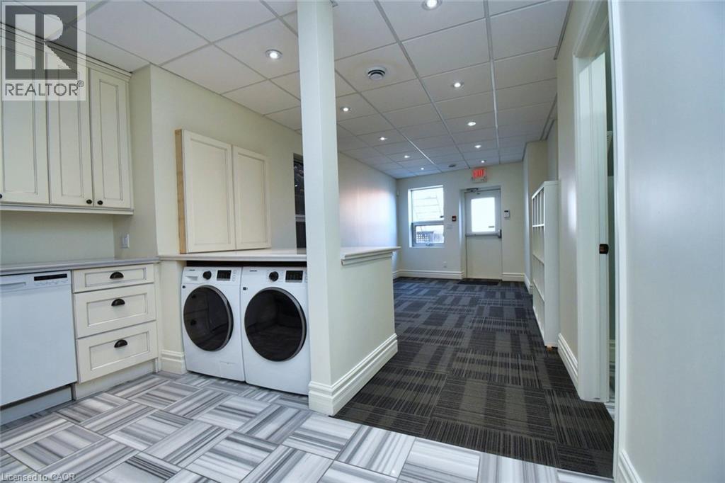 329 King Street E Unit# 2, Hamilton, ON - Indoor Photo Showing Laundry Room