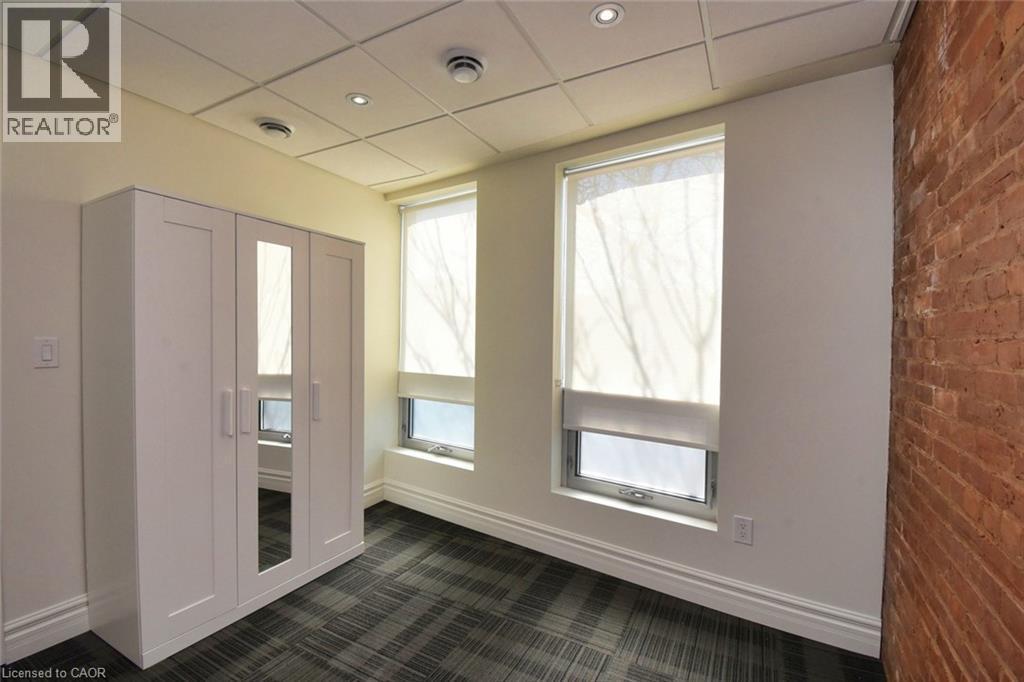 329 King Street E Unit# 2, Hamilton, ON - Indoor Photo Showing Other Room