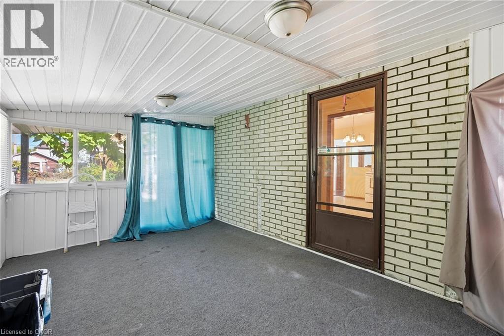 4741 First Avenue, Niagara Falls, ON - Outdoor With Exterior