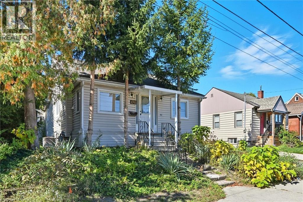 4741 First Avenue, Niagara Falls, ON - Outdoor