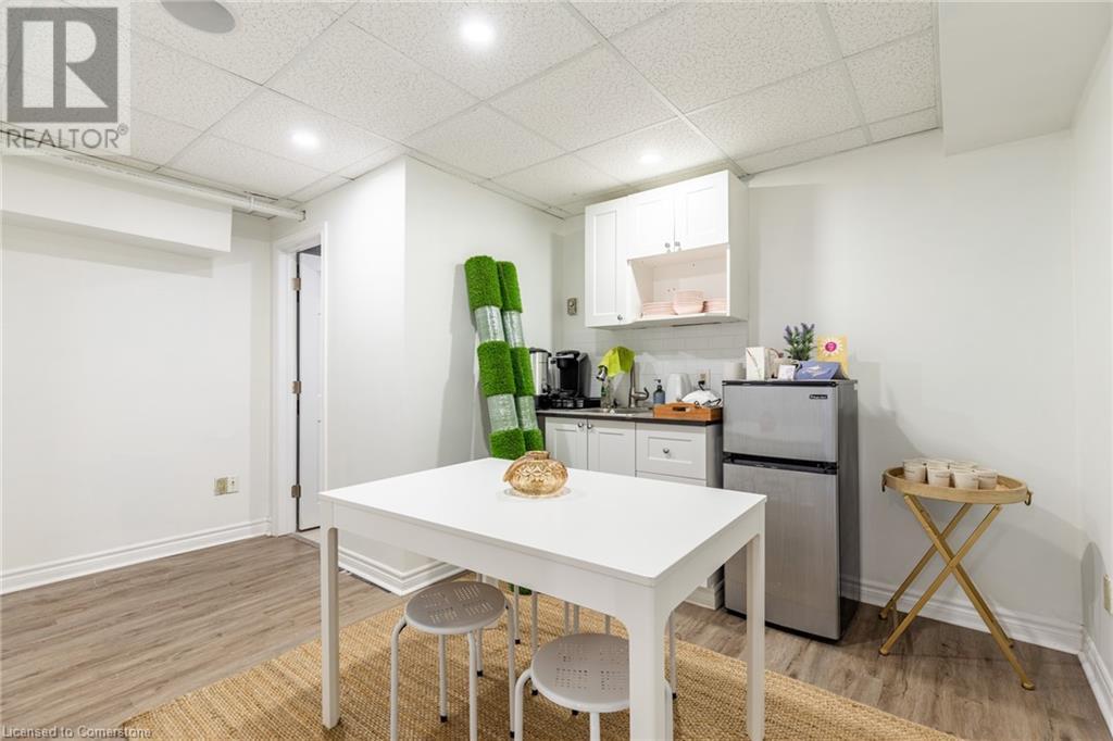 21 Bold Street, Hamilton, ON