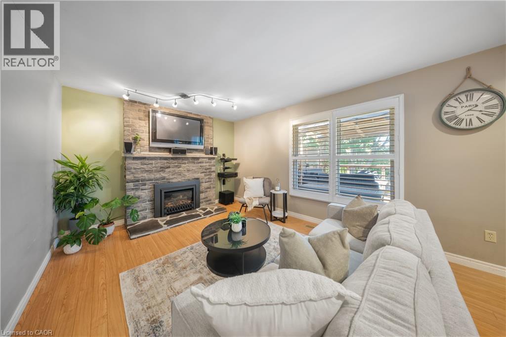 54 Pathfinder Crescent, Kitchener, ON - Indoor Photo Showing Living Room With Fireplace