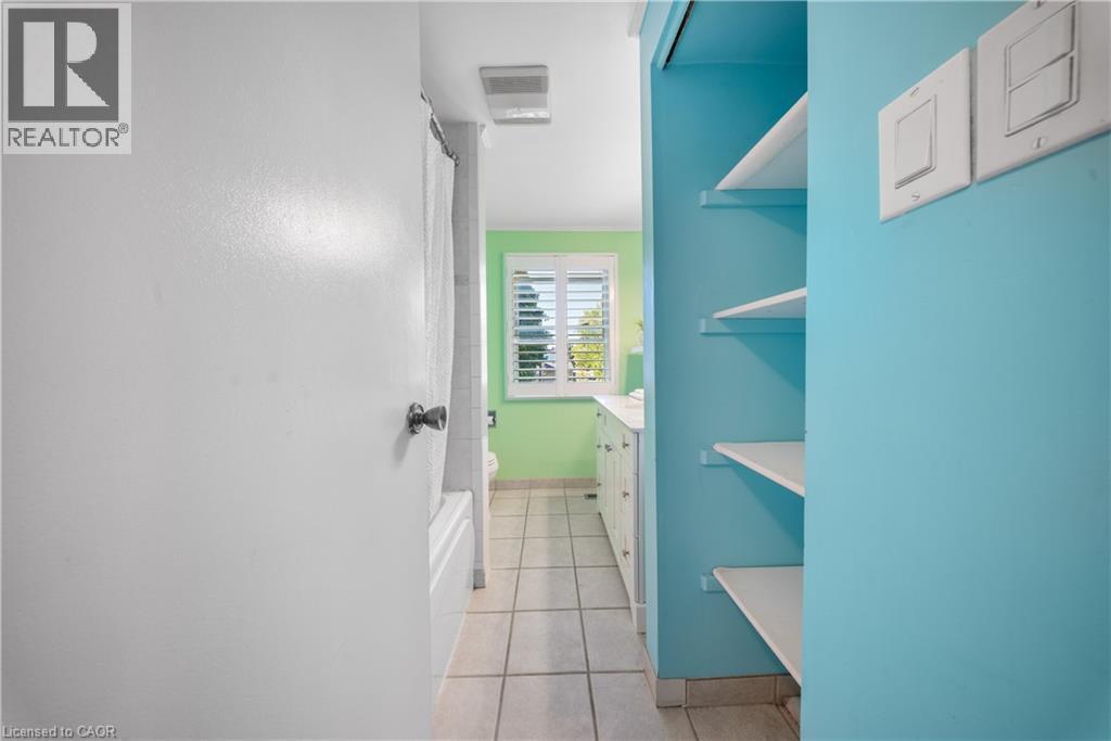 54 Pathfinder Crescent, Kitchener, ON - Indoor