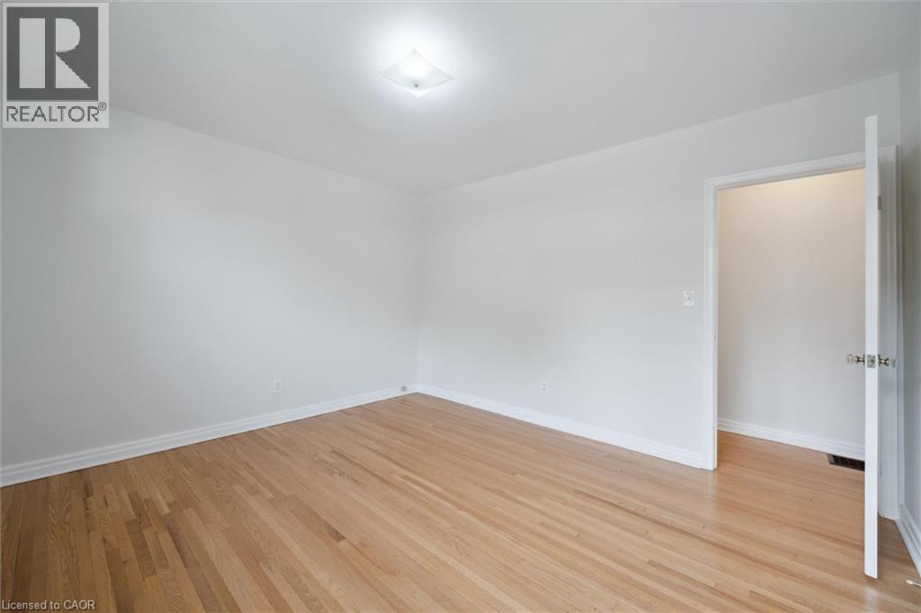 2237 Joyce Street, Burlington, ON - Indoor Photo Showing Other Room