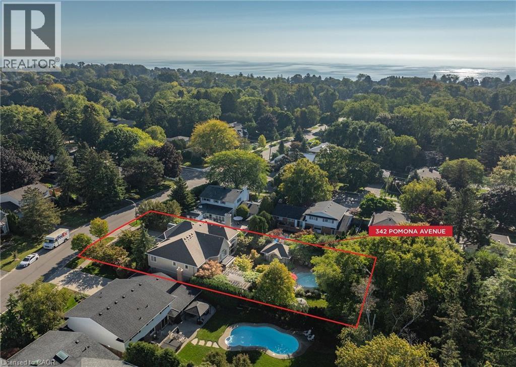 342 Pomona Avenue, Burlington, ON - Outdoor With View