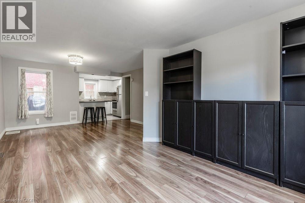 35 Ferrie Street W, Hamilton, ON - Indoor