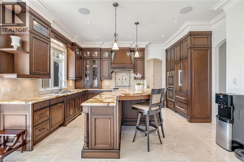 3122 Cedar Springs Road, Burlington, ON - Indoor Photo Showing Kitchen With Upgraded Kitchen