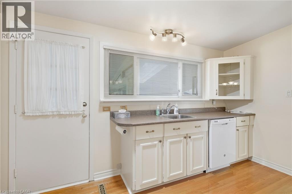 106 Fielding Crescent, Hamilton, ON - Indoor