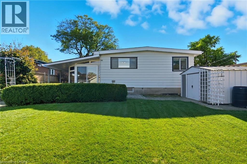 106 Fielding Crescent, Hamilton, ON - Outdoor