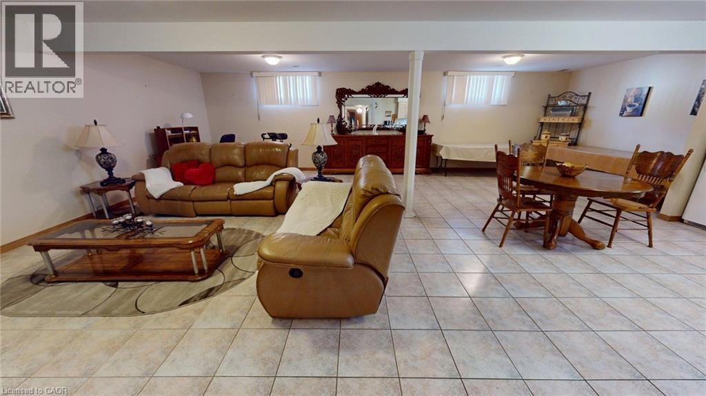 140 Donn Avenue, Hamilton, ON - Indoor