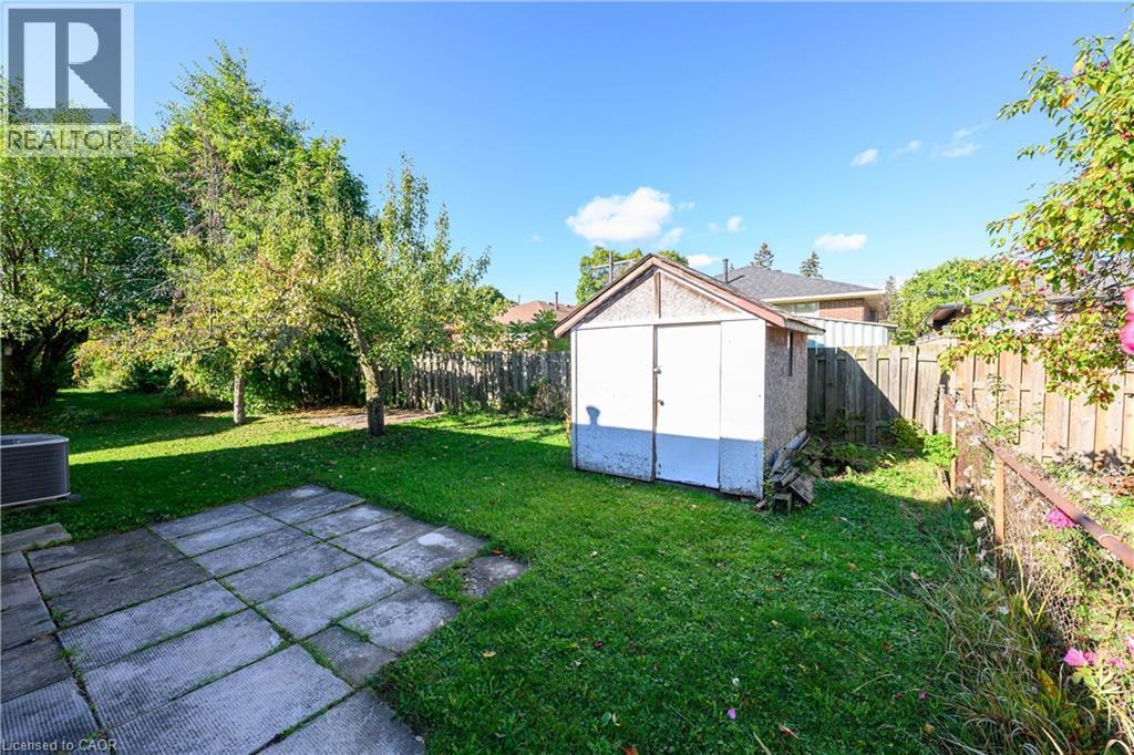 112 Purdy Crescent, Hamilton, ON - Outdoor