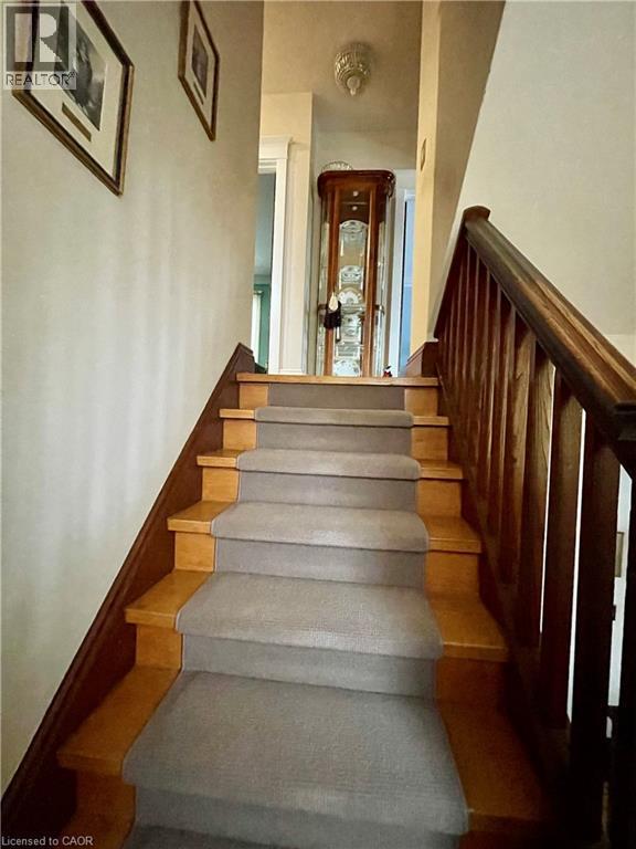 Stairs up to second floor - 25 Fairmount Avenue, Hamilton, ON - Indoor Photo Showing Other Room