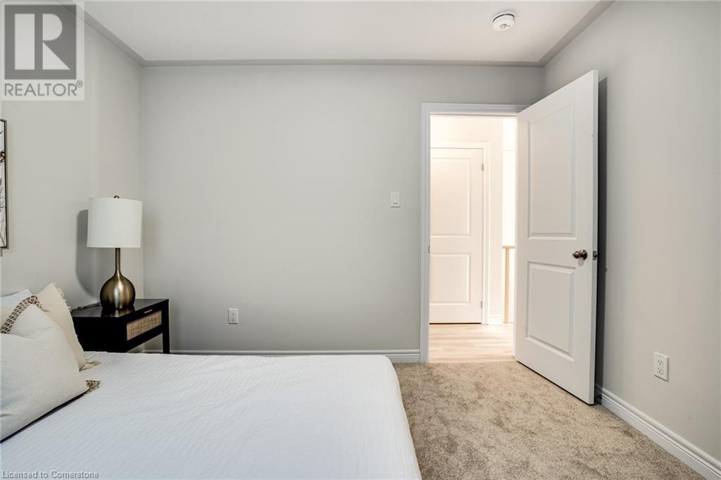 26 Bentgrass Drive, Welland, ON - Indoor Photo Showing Bedroom