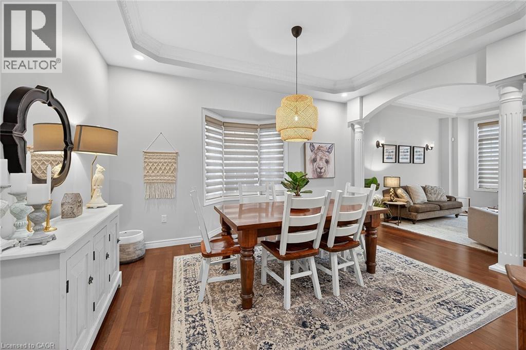 248 Cloverleaf Drive, Ancaster, ON - Indoor Photo Showing Dining Room