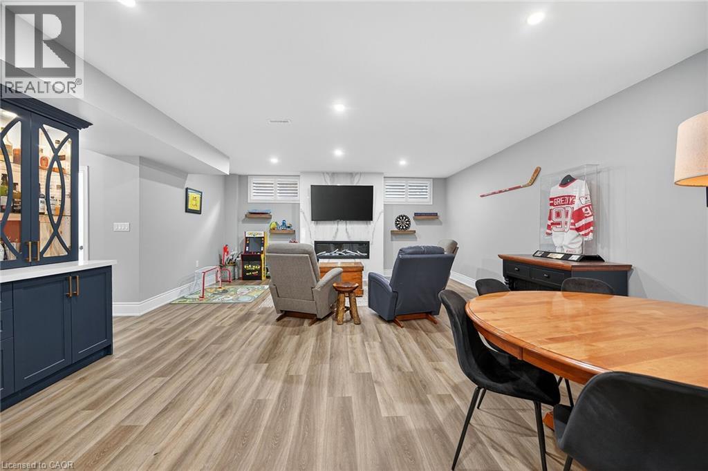 248 Cloverleaf Drive, Ancaster, ON - Indoor