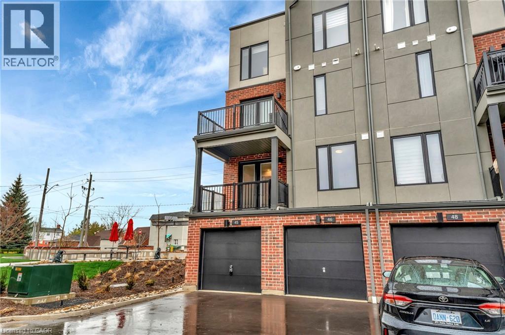 99 Roger Street Unit# 45, Waterloo, ON - Outdoor With Balcony