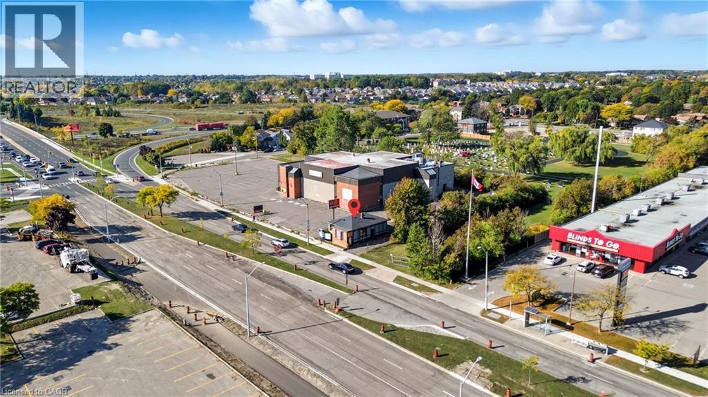 Drone / aerial view - 1036 Upper Wentworth Street, Hamilton, ON