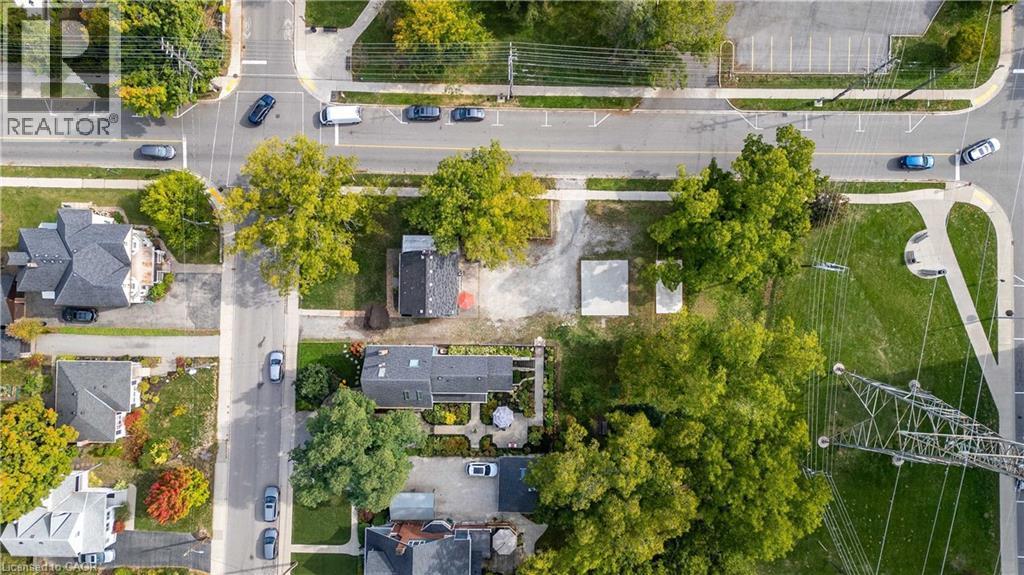 1331 Elgin Street, Burlington, ON