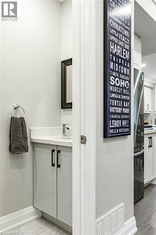 67 Gage Avenue N, Hamilton, ON - Indoor