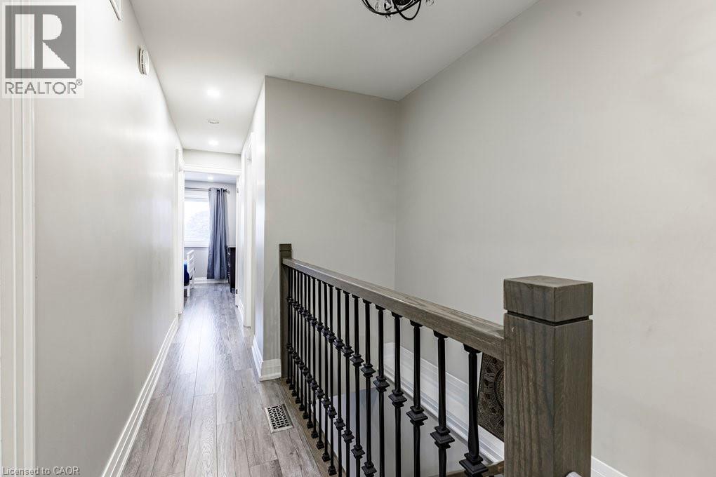 67 Gage Avenue N, Hamilton, ON - Indoor Photo Showing Other Room