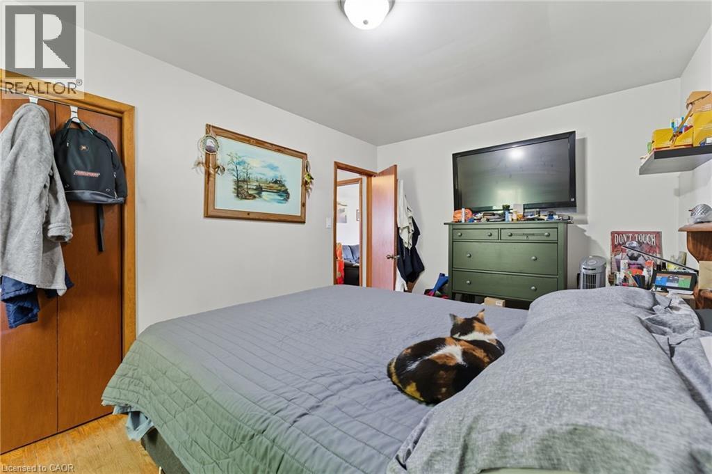1091 Branchton Road, Cambridge, ON - Indoor Photo Showing Bedroom