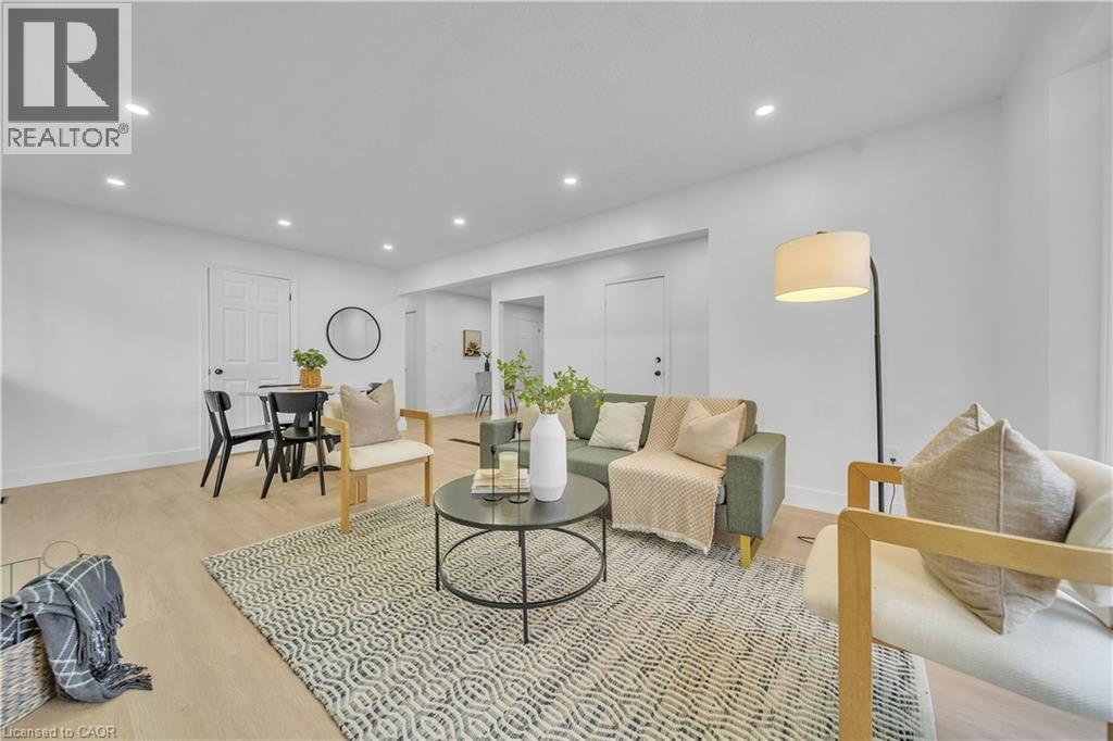 46 Bonaparte Lane, London, ON - Indoor Photo Showing Other Room