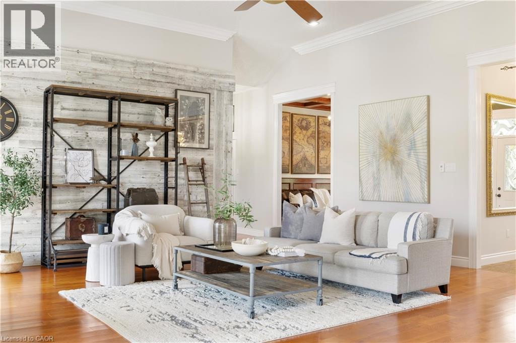 1794 Seaton Road, Cambridge, ON - Indoor Photo Showing Living Room