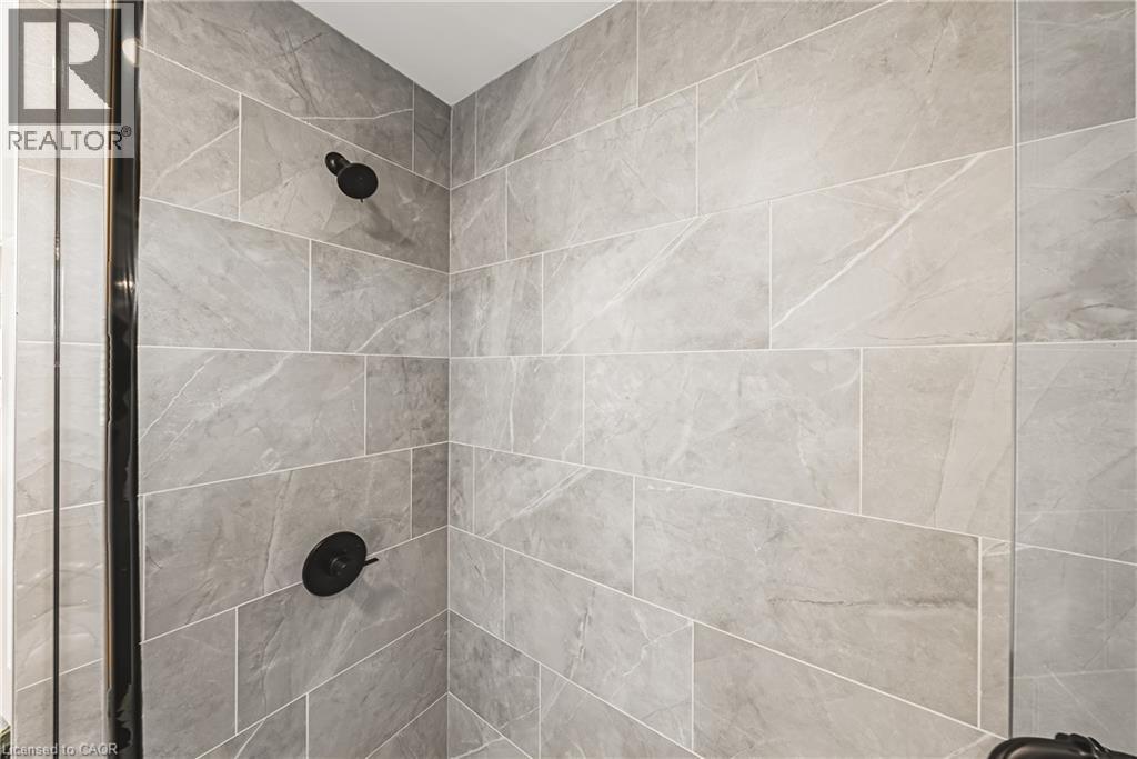Lot 15 Kellogg Avenue, Hamilton, ON - Indoor Photo Showing Bathroom