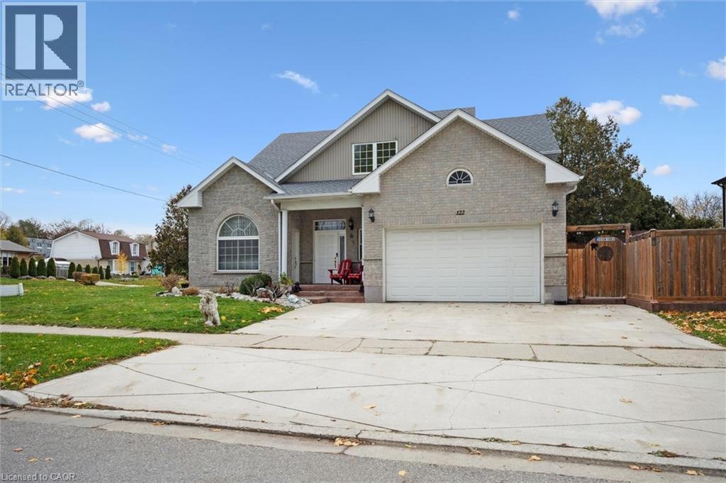 122 Grand River Boulevard, Kitchener, ON - Outdoor With Facade