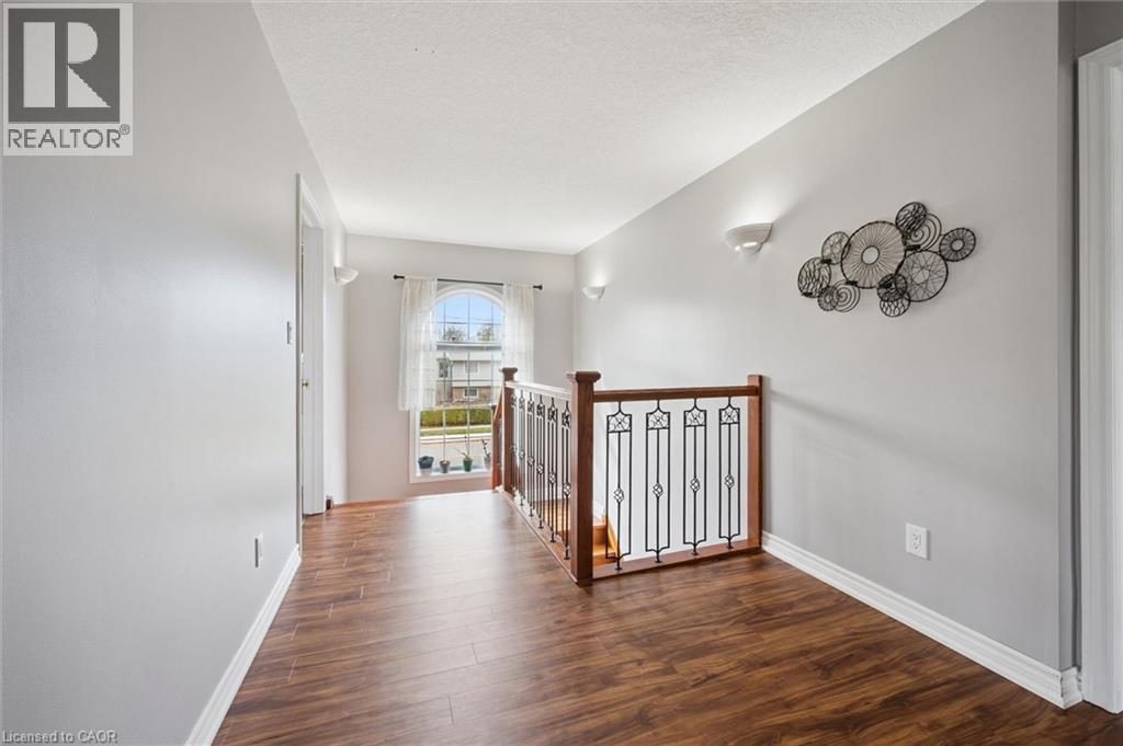 122 Grand River Boulevard, Kitchener, ON - Indoor Photo Showing Other Room