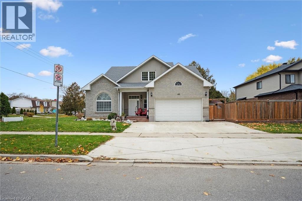 122 Grand River Boulevard, Kitchener, ON - Outdoor With Facade
