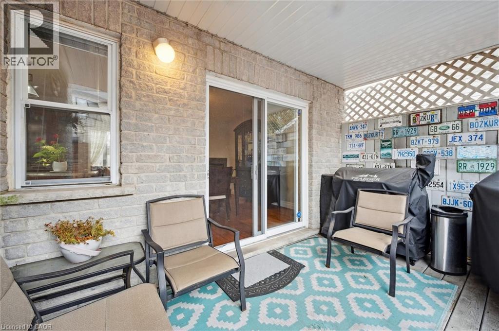 122 Grand River Boulevard, Kitchener, ON - Outdoor With Deck Patio Veranda