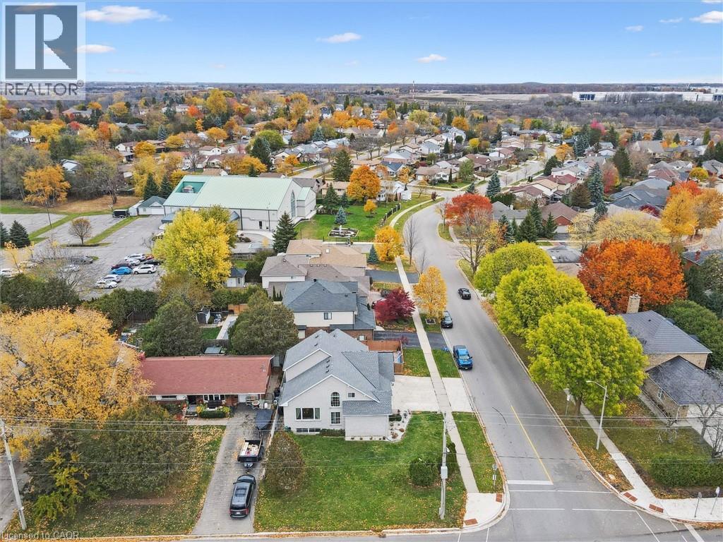 122 Grand River Boulevard, Kitchener, ON - Outdoor With View