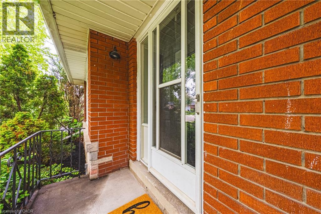 224 West 16Th Street, Hamilton, ON - Outdoor With Exterior