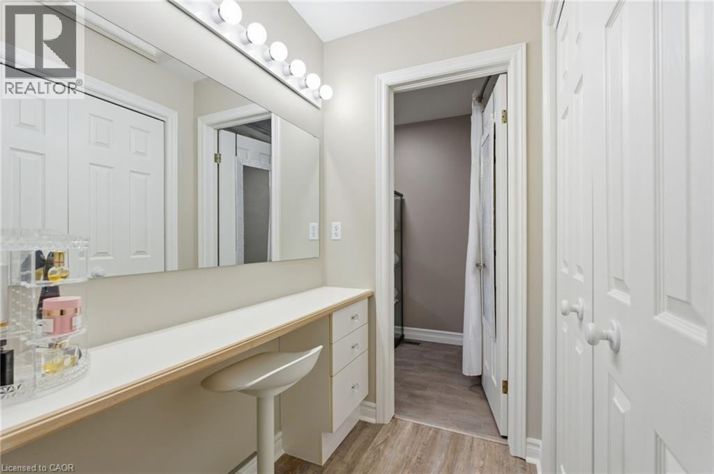 13 Colonial Crescent, Grimsby, ON - Indoor Photo Showing Other Room
