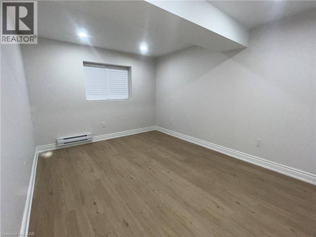 29 Bowman Crescent Unit# 2, Thorold, ON - Indoor Photo Showing Other Room