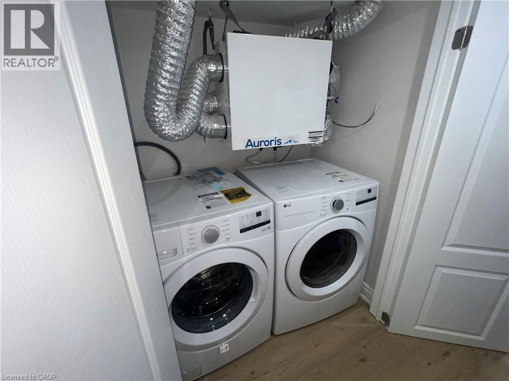 29 Bowman Crescent Unit# 2, Thorold, ON - Indoor Photo Showing Laundry Room