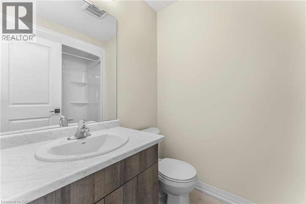142 Willson Drive, Thorold, ON - Indoor Photo Showing Bathroom