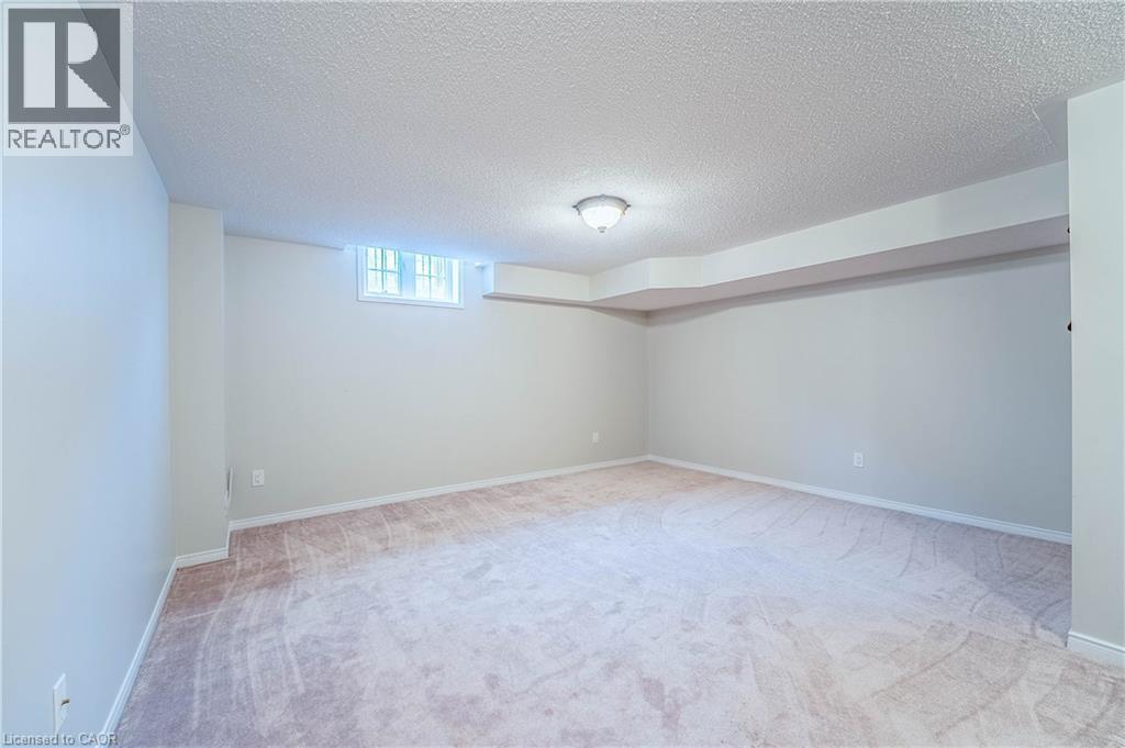 5195 Angel Stone Drive, Mississauga, ON - Indoor Photo Showing Other Room