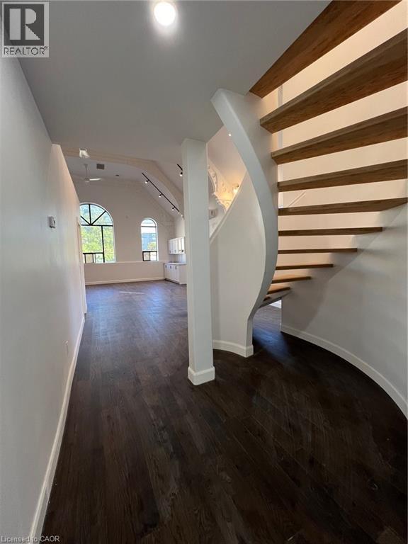 612 Upper James Street, Hamilton, ON