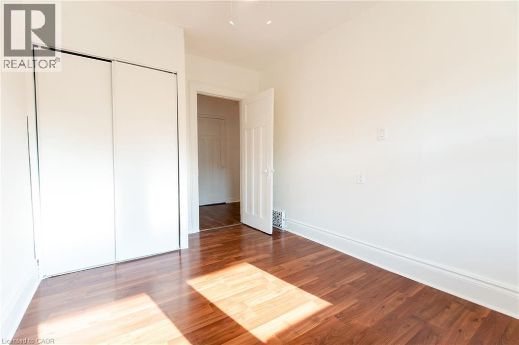 49 Province Street S, Hamilton, ON - Indoor Photo Showing Other Room