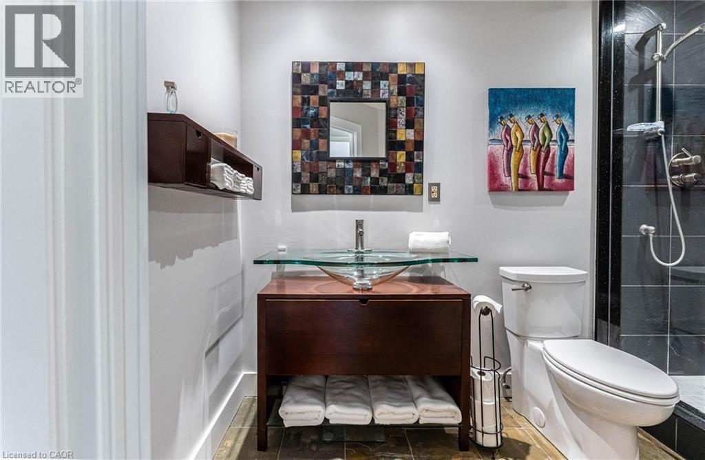 67 Caroline Street S Unit# 17C, Hamilton, ON - Indoor