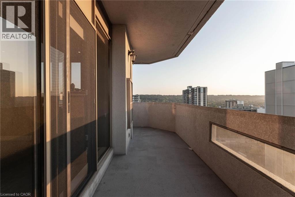 67 Caroline Street S Unit# 17C, Hamilton, ON - Outdoor With Balcony With Exterior