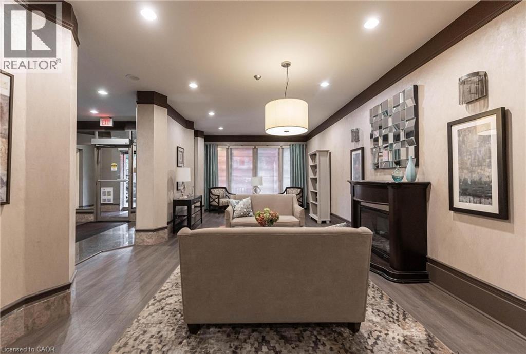67 Caroline Street S Unit# 17C, Hamilton, ON - Indoor
