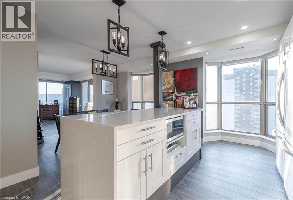 67 Caroline Street S Unit# 17C, Hamilton, ON - Indoor