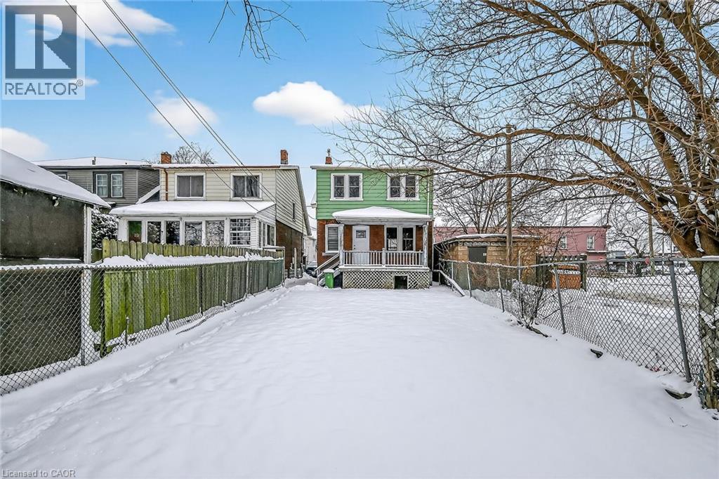 250 Glendale Avenue N, Hamilton, ON - Outdoor With Deck Patio Veranda